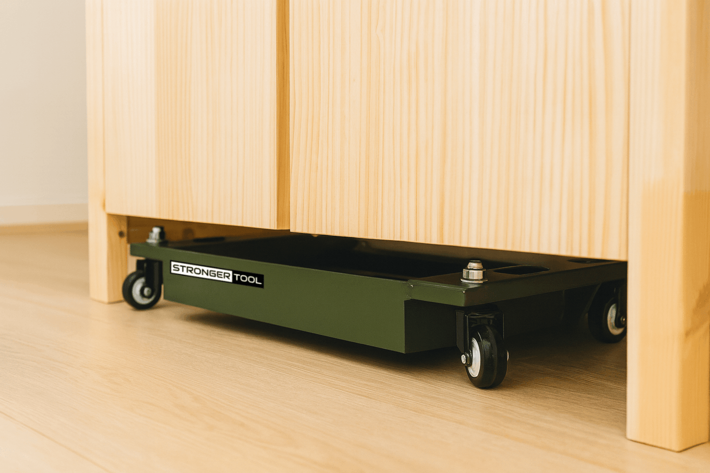 RT-4030 Low Profile Tool Tray with Wheels Rolling Workshop Tray
